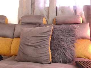 melodystars Live Webcam on CamSoda