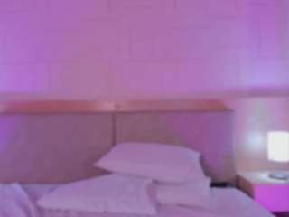 melodyy-rose Live Webcam on CamSoda
