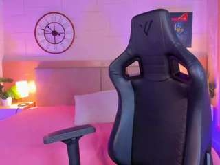  melodyy-rose chat room