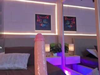 melodyy-rose Live Webcam on CamSoda
