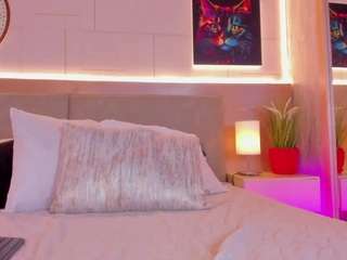 melodyy-rose webcam model