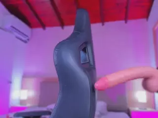 Melodyy-Rose's Live Sex Cam Show