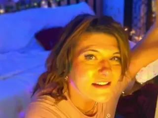 sweetsouthernbella's Live Sex Cam Show
