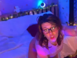 sweetsouthernbella's Live Sex Cam Show
