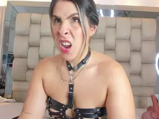 Yasmin-Adams's Live Sex Cam Show