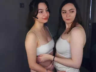 Gwen's Live Sex Cam Show