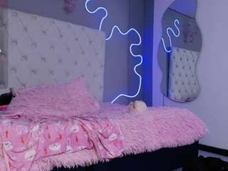 ashleyy-lopez webcam model