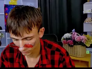 ben-biin's Live Sex Cam Show