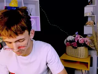 ben-biin's Live Sex Cam Show