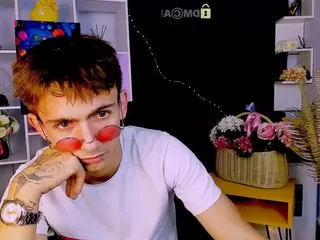 ben-biin's Live Sex Cam Show