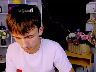 ben-biin's Live Sex Cam Show