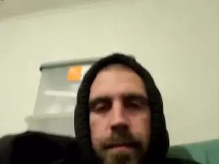 Ballyboy187's Live Sex Cam Show