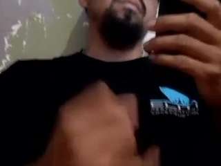 elmonstro690 webcam