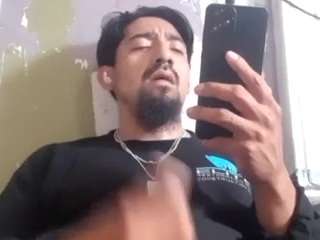 elmonstro690 Live Webcam on CamSoda