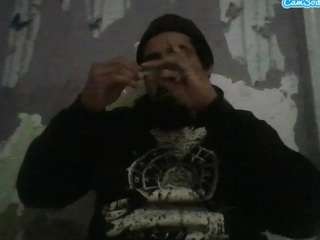 elmonstro690 Live Webcam on {site_name}