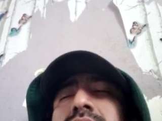 elmonstro690 Live Webcam on CamSoda