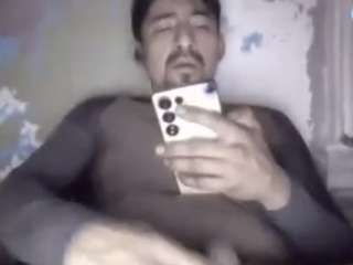 elmonstro690 webcam