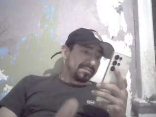 Live cam show with elmonstro690