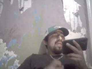 elmonstro690 live webcam show