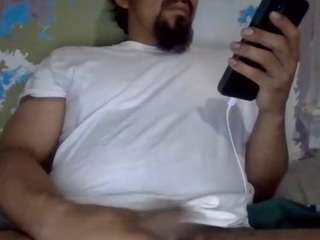Elmonstro690's cam show statistics and live stream