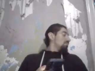 elmonstro690's live room
