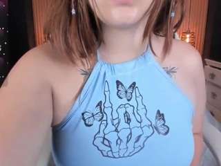  emilyroberts9 chat room