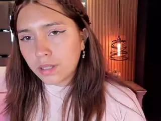 EmilyRoberts9's Live Sex Cam Show