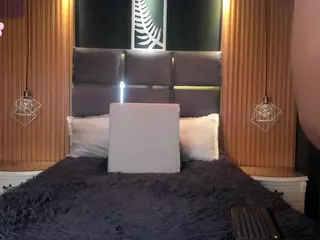 EmilyRoberts9's Live Sex Cam Show