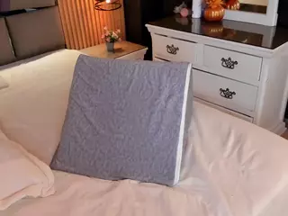 EmilyRoberts9's Live Sex Cam Show