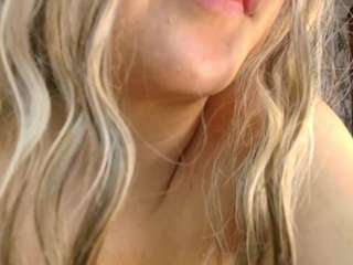emilytrujillo Live Webcam on CamSoda