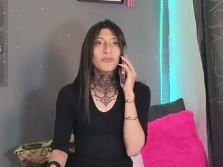 harleyy-xx Live Webcam on CamSoda