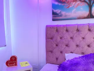 Julianaa-Castro's Live Sex Cam Show