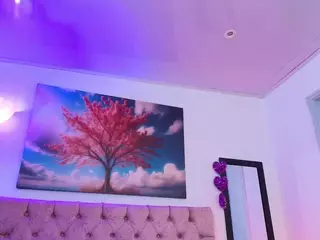 Julianaa-Castro's Live Sex Cam Show