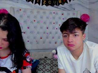 Live webcam model linitharios0305 on Soda Cams