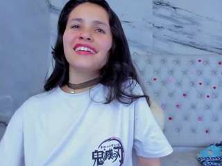 linitharios0305 Live Webcam on CamSoda