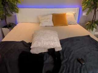 lunalicks webcam