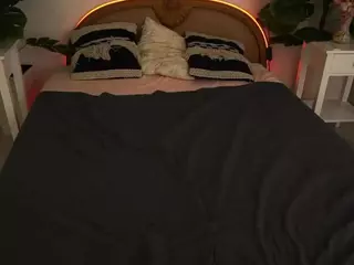 LunaLicks's Live Sex Cam Show