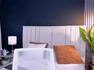 misssnaomi's Live Sex Cam Show