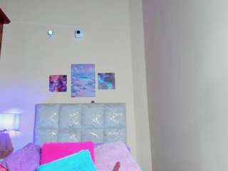 saori-022 live cam preview