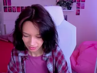 VivianLy's Live Sex Cam Show