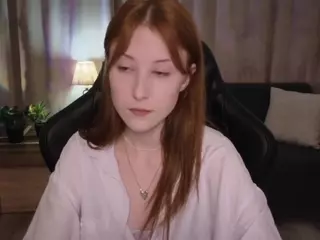 Alicexcute's Live Sex Cam Show