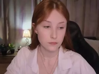 Alicexcute's Live Sex Cam Show