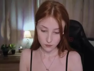 Alicexcute's Live Sex Cam Show