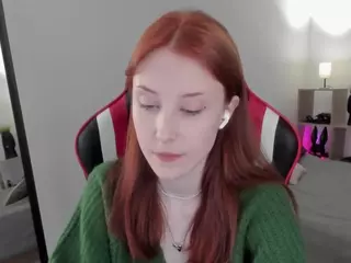 Alicexcute's Live Sex Cam Show