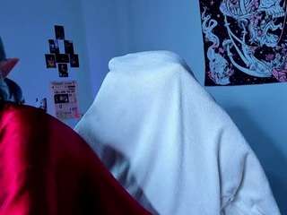 carolinerichter live cam profile