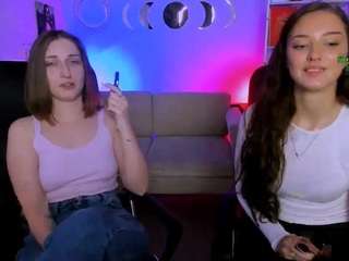 eva-smiiith live webcam show