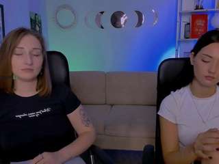 eva-smiiith live webcam show