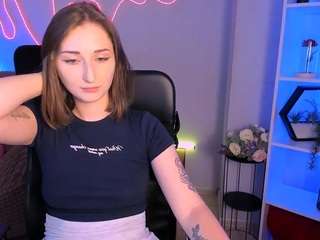 eva-smiiith live cam — amateur, no drinking, young adult
