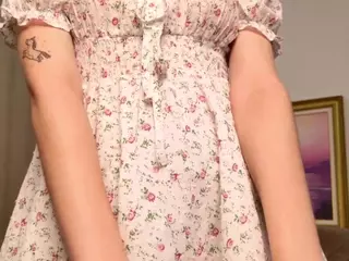 OdelynFurness's Live Sex Cam Show