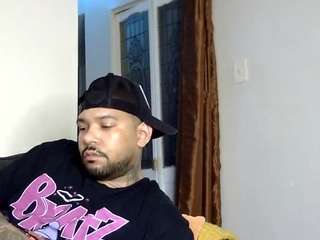 ric0sinz Live Webcam on CamSoda